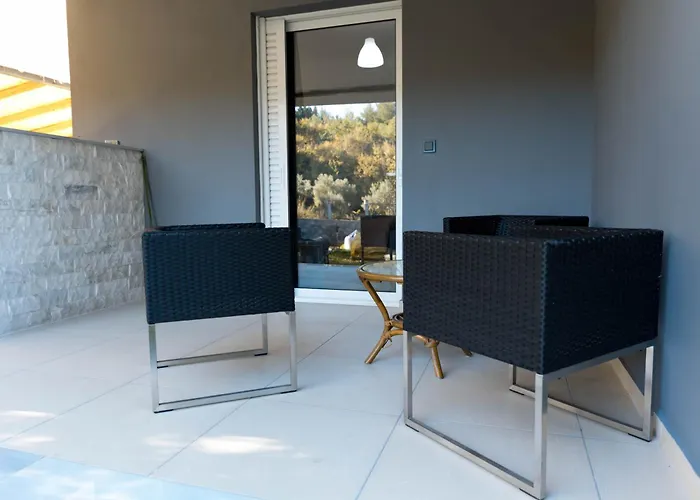 An Oasis In Nature Kardítsa